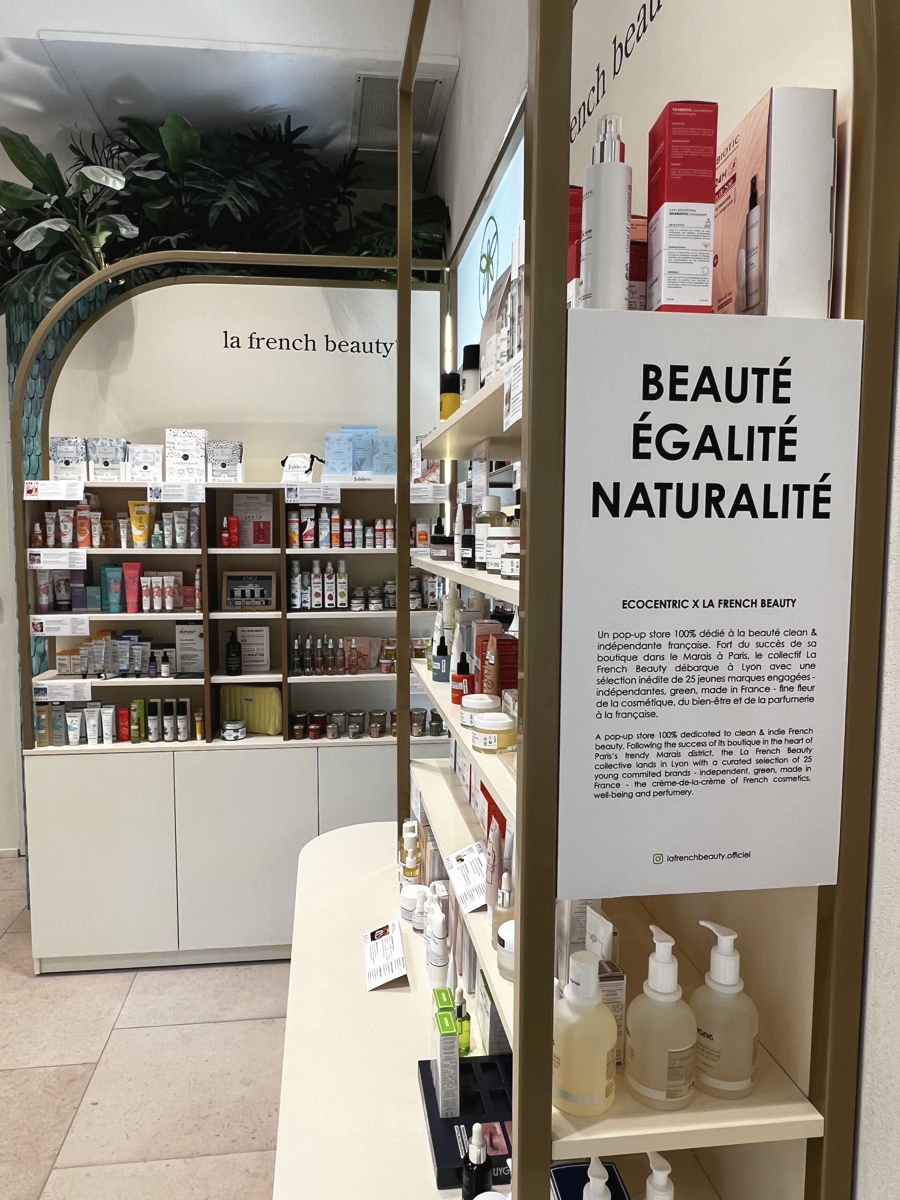Corner La French Beauty